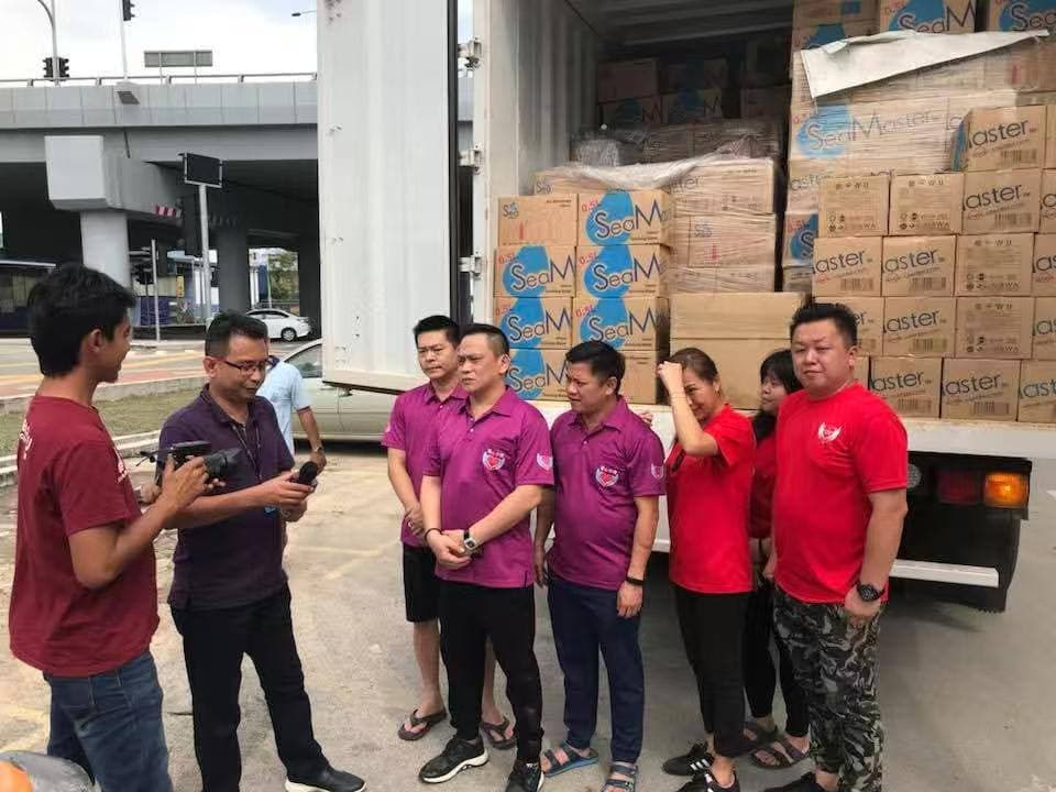 Datuk Fam Chee Way at Ai Xin Charity Association donation event in Johor Bahru