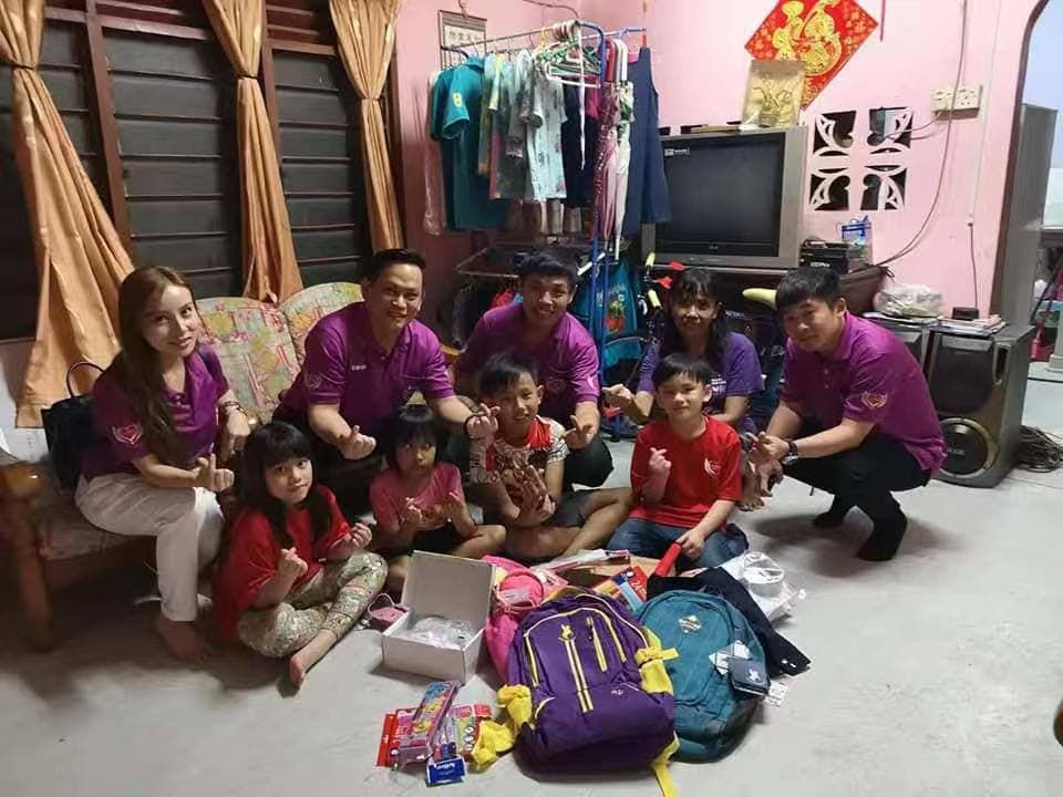 Dato' Fam Chee Way charity work supporting education in Malaysia