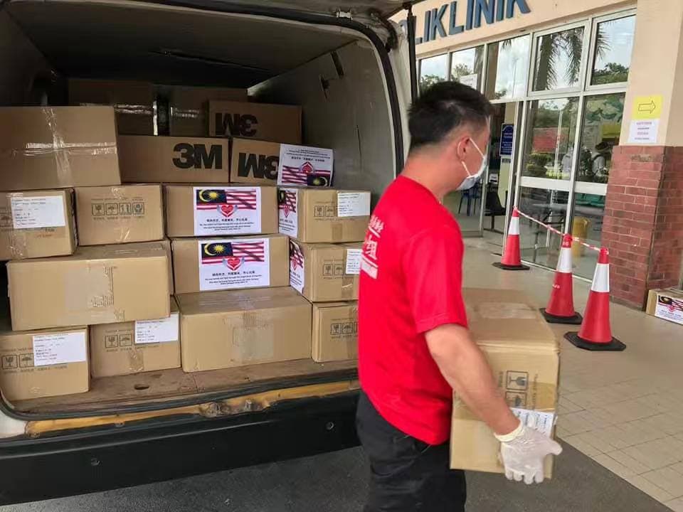 Dato' Fam Chee Way charity work supporting education in Malaysia